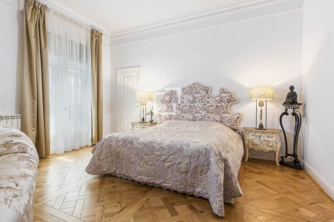 Купить квартиру в Барселона, Испания с 5 спален, 302м², № 7252 - фото 13