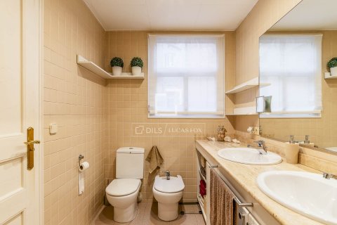 3 bedrooms apartment for sale in Barcelona, Catalonia, Spain № 7256 - photo 26
