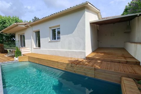 Дом с 3 спальнями в Баньолесе, Герона, Каталония, Испания № 2829