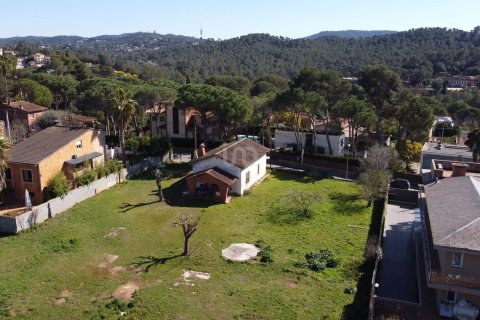 Купить земельный участок в Сан-Кугат-дель-Вальес, Испания 2048м², № 2835 - фото 6