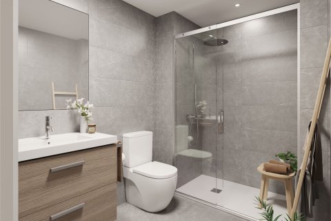 4 bedrooms apartment for sale in L'Hospitalet de Llobregat, Barcelona, Catalonia, Spain № 6312 - photo 10