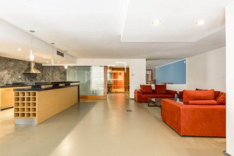 Купить квартиру в Барселона, Испания с 1 спальня, 290м², № 7262 - фото 11