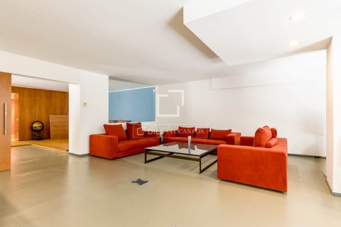 Купить квартиру в Барселона, Испания с 1 спальня, 290м², № 7262 - фото 8
