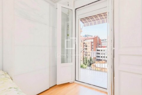 4 bedrooms apartment for sale in Barcelona, Catalonia, Spain № 7263 - photo 22