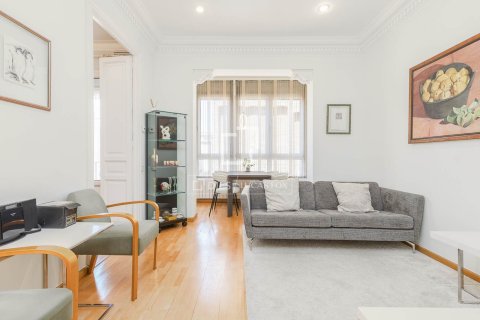 4 bedrooms apartment for sale in Barcelona, Catalonia, Spain № 7263 - photo 28