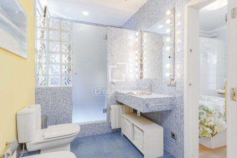 4 bedrooms apartment for sale in Barcelona, Catalonia, Spain № 7263 - photo 20