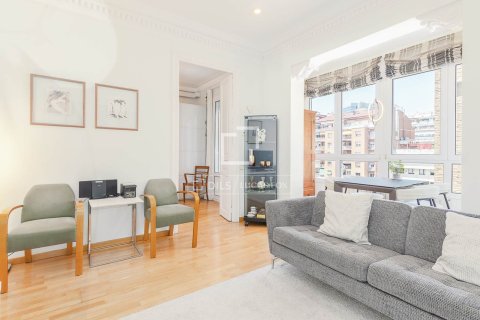 4 bedrooms apartment for sale in Barcelona, Catalonia, Spain № 7263 - photo 30