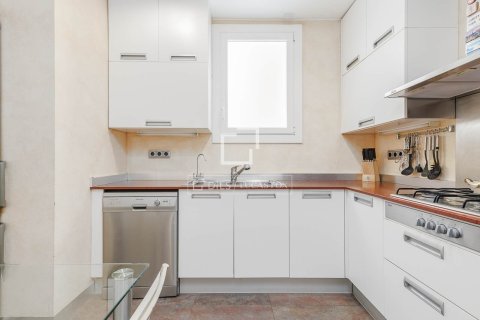 4 bedrooms apartment for sale in Barcelona, Catalonia, Spain № 7263 - photo 15