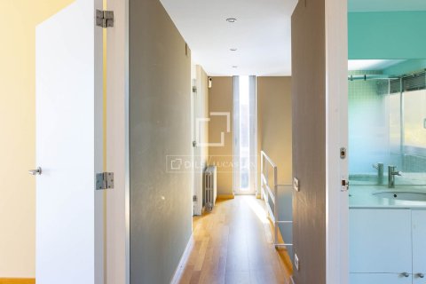Villa de 4 dormitorios en venta en Teia, Barcelona, Cataluña, Spain № 7264 - foto 11