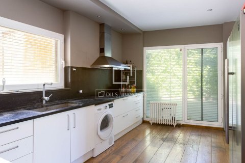 Villa de 4 dormitorios en venta en Teia, Barcelona, Cataluña, Spain № 7264 - foto 20