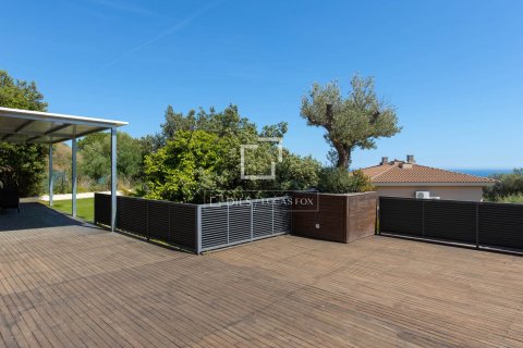 Villa de 4 dormitorios en venta en Teia, Barcelona, Cataluña, Spain № 7264 - foto 6