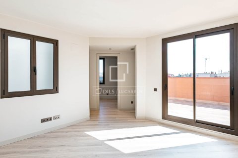 2 chambres penthouse à vendre à Barcelona, Catalonia, Spain № 7261 - photo 28