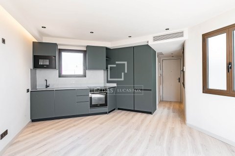 2 chambres penthouse à vendre à Barcelona, Catalonia, Spain № 7261 - photo 23