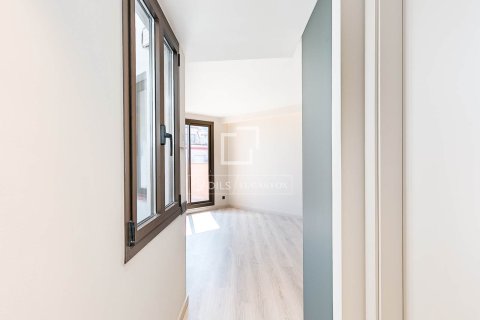 2 chambres penthouse à vendre à Barcelona, Catalonia, Spain № 7261 - photo 27