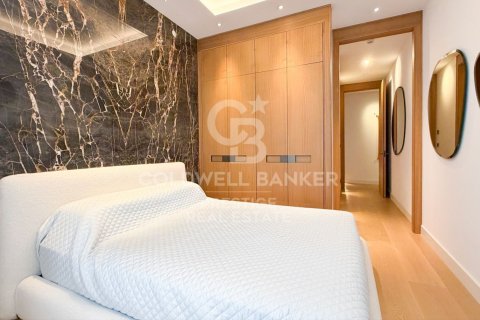Купить квартиру в Барселона, Испания с 2 спальни, 248м², № 7935 - фото 10