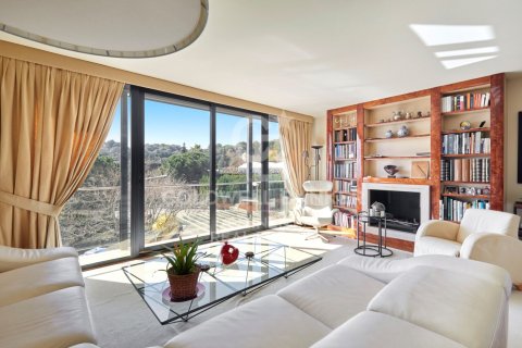 Купить дом в Барселона, Испания с 5 спален, 251м², № 7934 - фото 30