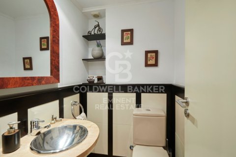 Купить дом в Барселона, Испания с 5 спален, 251м², № 7934 - фото 5