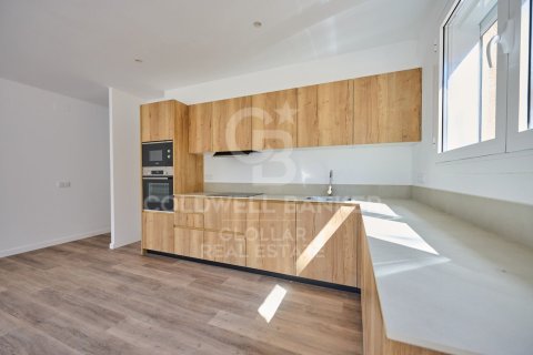 Купить квартиру в Каталония, Испания с 4 спальни, 110м², № 7929 - фото 13
