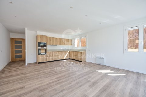 Купить квартиру в Каталония, Испания с 4 спальни, 110м², № 7929 - фото 20