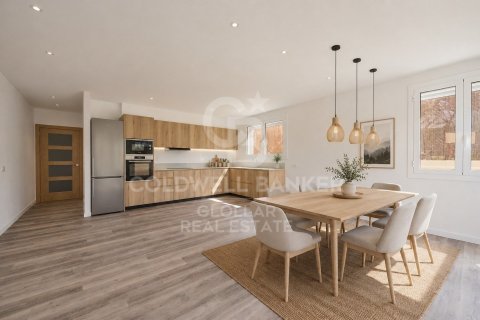 Купить квартиру в Каталония, Испания с 4 спальни, 110м², № 7929 - фото 19