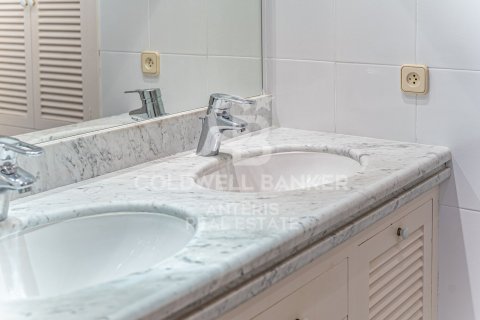 Купить квартиру в Льорет-де-Мар, Испания с 5 спален, 149м², № 7932 - фото 6