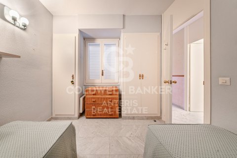 Купить квартиру в Льорет-де-Мар, Испания с 5 спален, 149м², № 7932 - фото 3