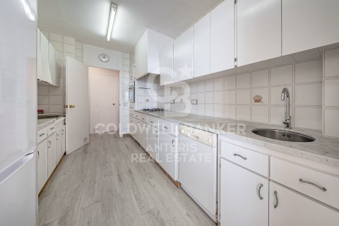 Купить квартиру в Льорет-де-Мар, Испания с 5 спален, 149м², № 7932 - фото 16