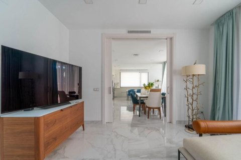 5 bedrooms house for sale in Catalonia, Spain № 7639 - photo 9