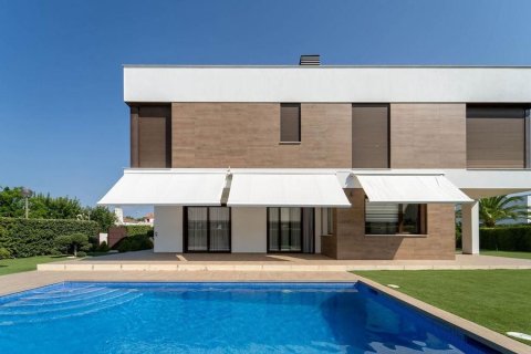5 bedrooms house for sale in Catalonia, Spain № 7639 - photo 6