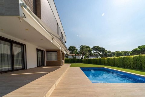 5 bedrooms house for sale in Catalonia, Spain № 7639 - photo 4