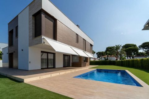 5 bedrooms house for sale in Catalonia, Spain № 7639 - photo 17