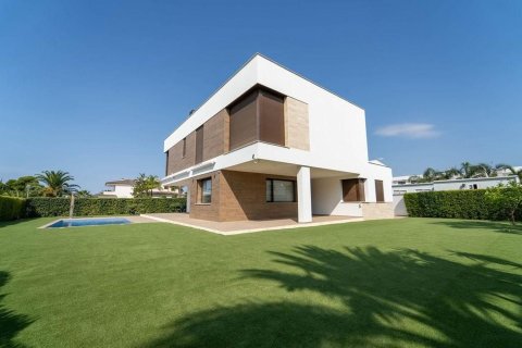 5 bedrooms house for sale in Catalonia, Spain № 7639 - photo 5