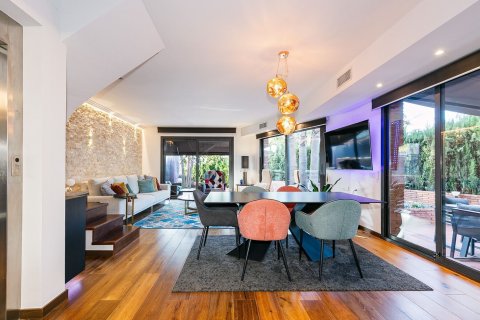 5 bedrooms house for sale in Sitges, Barcelona, Catalonia, Spain № 7637 - photo 19