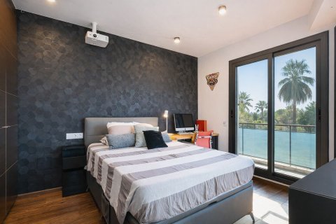 5 bedrooms house for sale in Sitges, Barcelona, Catalonia, Spain № 7637 - photo 8