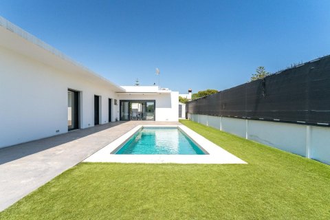3 bedrooms house for sale in Catalonia, Spain № 7635 - photo 2