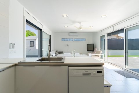 3 bedrooms house for sale in Catalonia, Spain № 7635 - photo 5