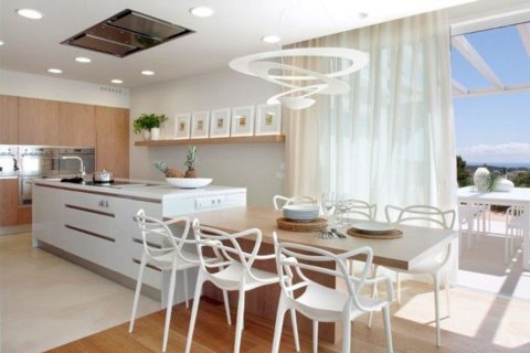 4 bedrooms house for sale in Catalonia, Spain № 7638 - photo 5