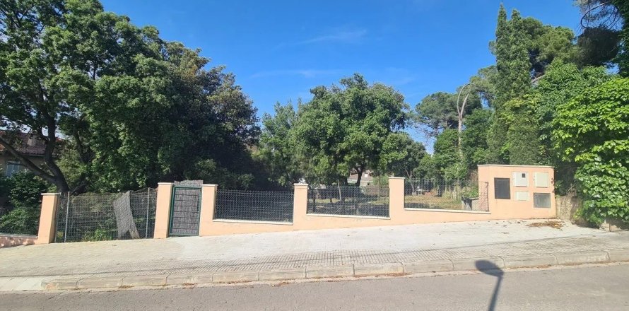 Земельный участок в Сан-Кугат-дель-Вальесе, Барселона, Каталония, Испания № 1328