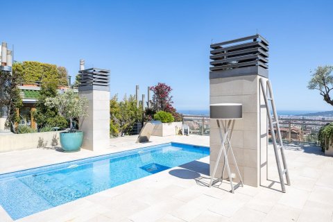 3 bedrooms apartment for sale in Barcelona, Catalonia, Spain № 1331 - photo 5