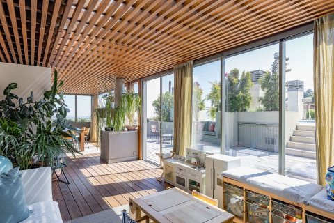 3 bedrooms apartment for sale in Barcelona, Catalonia, Spain № 1331 - photo 13