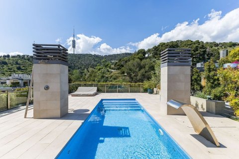 3 bedrooms apartment for sale in Barcelona, Catalonia, Spain № 1331 - photo 4