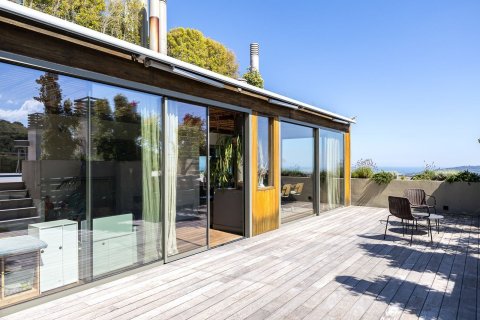 3 bedrooms apartment for sale in Barcelona, Catalonia, Spain № 1331 - photo 8