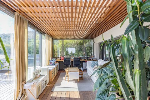 3 bedrooms apartment for sale in Barcelona, Catalonia, Spain № 1331 - photo 14