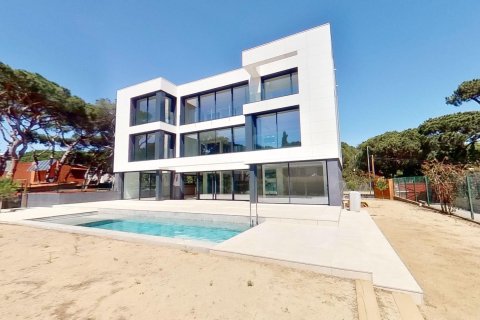 Дом с 5 спальнями в Гаве, Барселона, Каталония, Испания № 1326