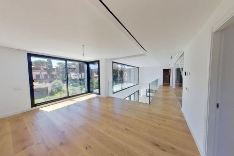 Купить дом в Гава, Испания с 6 комнат, 716м², № 1326 - фото 23