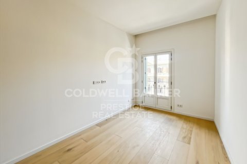 Купить квартиру в Барселона, Испания с 1 спальня, 60м², № 7852 - фото 14