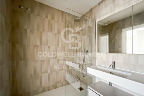 Купить квартиру в Барселона, Испания с 1 спальня, 60м², № 7852 - фото 7