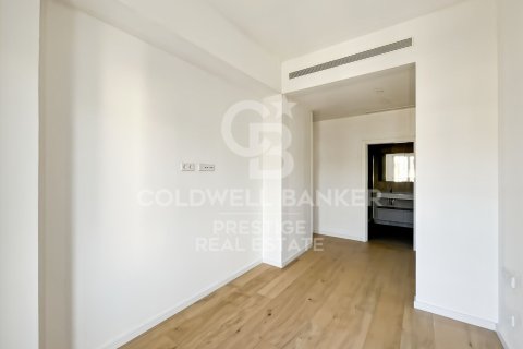 Купить квартиру в Барселона, Испания с 1 спальня, 60м², № 7852 - фото 16