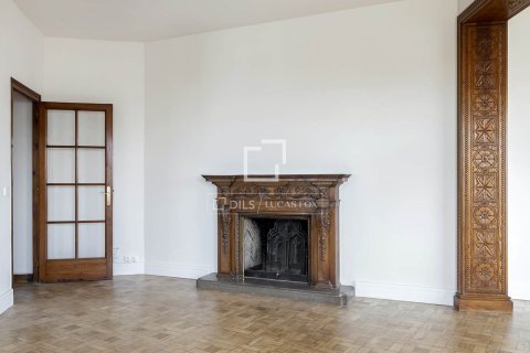 4 chambres apartment à louer à Barcelona, Catalonia, Spain № 4542 - photo 10