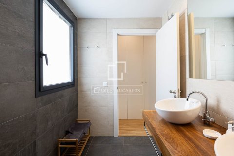 Ático de 2 dormitorios en alquiler en Barcelona, Cataluña, Spain № 4541 - foto 30